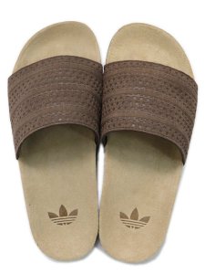 画像1: ADIDAS ADILETTE SLIDES BROWN/BROWN/GUM (1)