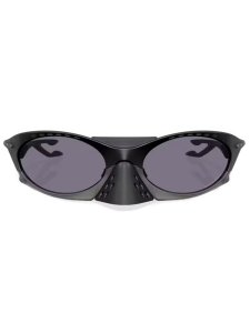 画像2: 【送料無料】OAKLEY PLANTARIS PRIZM GREY/MATTE BLACK (2)