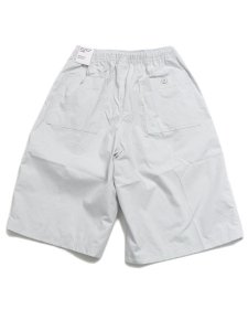 画像2: NIKE CLUB SEOUL SHORT OVERSIZED-PHOTON DUST (2)