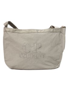 画像1: 【送料無料】C.P.COMPANY PLAIN PAPER TOUCH ZIPPED BAG VINTAGE KHK (1)