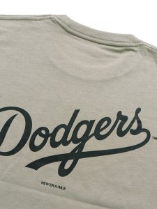 画像4: 【SALE】NEW ERA 8oz COTTON TEE DODGERS ROSE GREY (4)