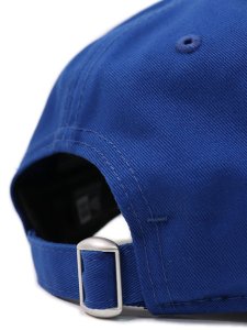 画像9: 【送料無料】REIGNING CHAMP NEW ERA 9TWENTY OLD ENGLISH CAP BLUE/WHT (9)