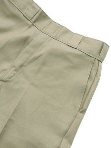 画像4: DICKIES 15" LOOSE.F MP WORK SHORTS-KHAKI (4)