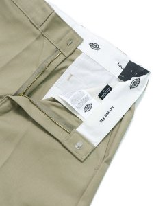 画像5: DICKIES 15" LOOSE.F MP WORK SHORTS-KHAKI (5)