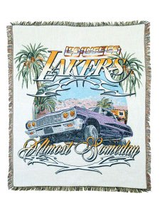 画像1: 【送料無料】ALMOST SOMEDAY NBA LOS ANGELES LAKERS TAPESTRY BLANKET (1)