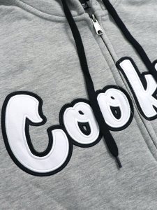 画像3: 【送料無料】COOKIES CLOTHING LOGO TWILL APPLIQUE ZIP HOODIE GYHTR/BLK (3)