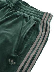 画像3: 【送料無料】ADIDAS FB TP VELOUR TRACK PANTS-SHADOW GREEN (3)