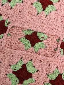 画像3: 【送料無料】ARKYVE PINK BERRY CROCHET SKI MASK (3)