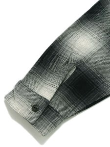 画像6: 【送料無料】AVIREX OMBRE CHECK ZIP UP SHIRT BLACK (6)