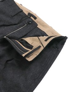 画像4: 【送料無料】Ten-c WOOL FLANNEL CARGO TROUSERS BLACK WIDOW (4)
