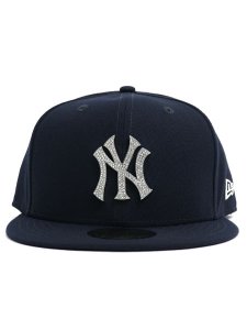 画像2: 【送料無料】NEW ERA 59FIFTY RHINESTONE BADGE YANKEES (2)