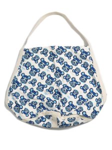 画像1: 【MEGA SALE】MEDICOM TOY presents FABRICK D.FLORBRICK O/S TOTE (1)