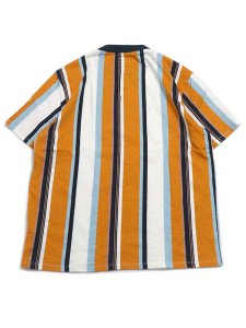 画像2: 【MEGA SALE】GUESS OVERSIZED SAYER STRIPED TEE (2)