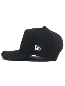 画像2: 【KIDS】NEW ERA YOUTH 9FORTY A-FRAME BLACK & WHITE DODGERS (2)