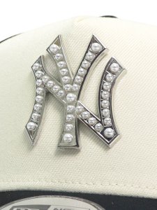 画像6: NEW ERA 9FORTY A-FRAME PEARL BADGE NYY BLACK/CHROME WHITE (6)