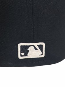 画像7: 【送料無料】NEW ERA 59FIFTY PEARL BADGE YANKEES BLACK (7)