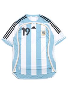 画像1: 【送料無料】ADIDAS ARGENTINA HOME JRSY 2006 #19 MESSI-WHITE (1)