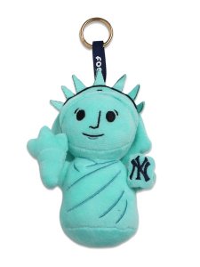 画像1: FOCO TEAMIE STATUE OF LIBERTY PLUSH KEYCHAIN YANKEES (1)