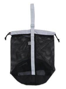 画像2: NIKE MESH SHOULDER POOL BAG BLACK (2)