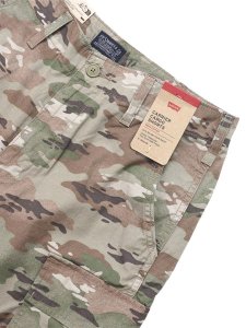 画像3: 【送料無料】LEVI'S CARRIER CARGO LIGHTWEIGHT 9" SHORTS OMBRE CAMO SOFT (3)