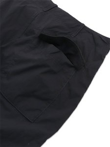 画像6: 【送料無料】Ten-c CARGO SHORTS OJJ GARMENT DYED NYLON TACTEL BLK (6)