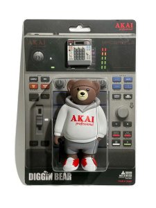 画像1: INTERBREED DIGGIN' BEAR AKAI PROFESSIONAL MPC GREY (1)