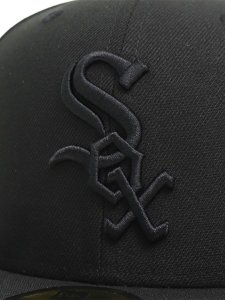 画像7: NEW ERA 59FIFTY BLK ON BLK WHITE SOX (7)