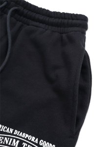 画像3: 【送料無料】DENIM TEARS ADG SWEATSHORTS BLACK/WHITE (3)