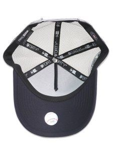 画像3: 【KIDS】NEW ERA YOUTH 9FORTY A-FRAME TRUCKER YANKEES GREY/NAVY (3)