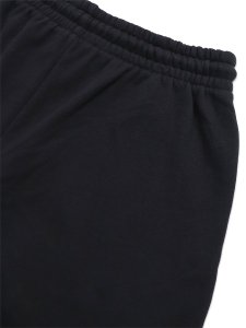 画像4: 【送料無料】DENIM TEARS DENIM UNIVERSITY SWEATSHORTS BLACK/WHITE (4)