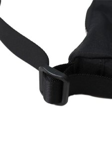 画像5: NIKE AURA CRESCENT CROSSBODY 4L-BLACK/GUN METAL (5)