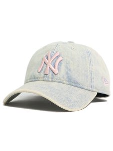 画像1: NEW ERA 9TWENTY OVER DYE DENIM YANKEES WHITE/PINK JOY (1)