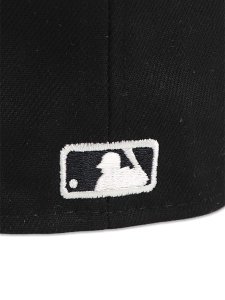 画像8: NEW ERA PILLBOX YANKEES BLACK/WHT (8)