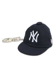 画像1: NEW ERA CAP KEY HOLDER NEW YORK YANKEES NAVY (1)