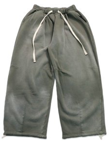 画像1: 【送料無料】MOOJI MOOJI SWEAT 04 PANTS AGED OLIVE GREEN (1)