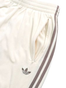 画像3: 【送料無料】ADIDAS FIREBIRD VELOUR TRACK PANTS-WONDER WHITE (3)