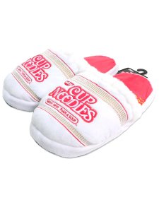 画像1: ODD SOX CUP NOODLES FUZZY SLIPPERS (1)