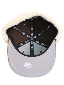 画像5: 【KIDS】NEW ERA YOUTH 59FIFTY DOGEAR YANKEES WALNUT/TOASTED PEANUTS (5)