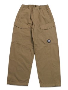 画像1: 【送料無料】C.P.COMPANY MICRO-REPS BOXY LENS CARGO PANTS ERMINE (1)