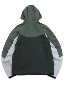 画像2: 【送料無料】NIKE TECH FLEECE FZ WINDRUNNER HOOD-CAMO GREEN (2)