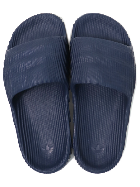 Adidas online slipper sale