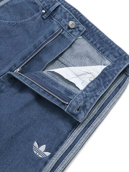 送料無料】ADIDAS DENIM FIREBIRD PANT-MIDIUM BLUE DENIM